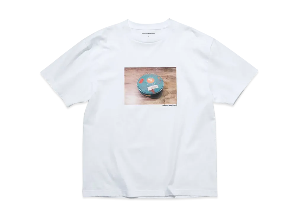 uniform experiment Film Can Photo Tee "White"