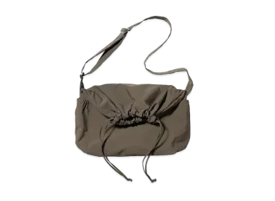 Uniqlo U 24SS Drawstring Shoulder Bag "Olive"