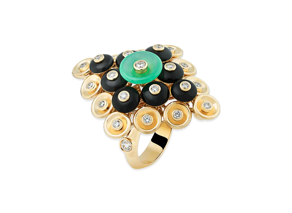 Van Cleef & Arpels Bouton d'or ring "18K Yellow gold/Onyx/Chrysoprase/Diamond"