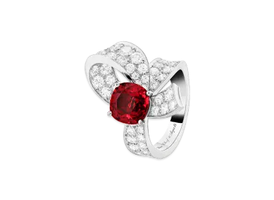 Van Cleef & Arpels Boucle solitaire ruby 3.02 carats "Platinum/Diamond/Ruby"