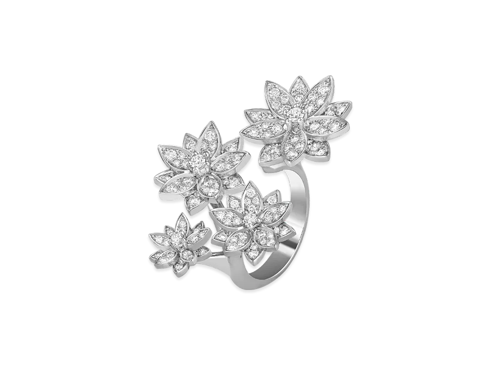 Van Cleef & Arpels Lotus Entre les Doigts ring 4 flowers "18K White gold/Diamond"