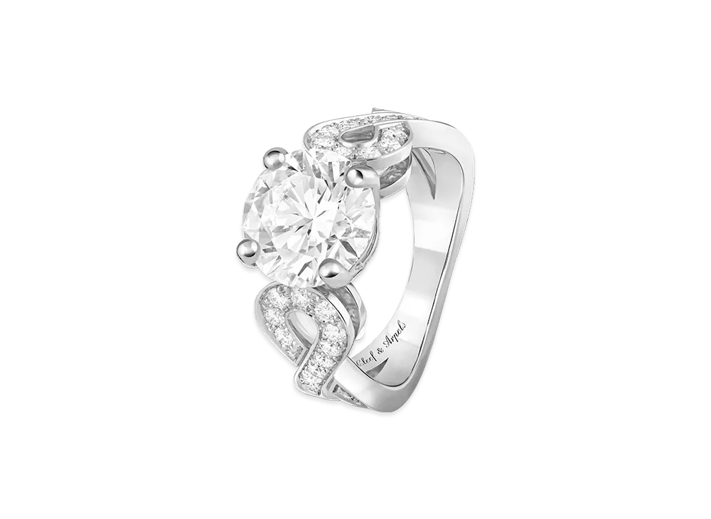 Van Cleef & Arpels Tete-A-tete solitaire diamond 3.27 carats DVVS1 "Platinum/Diamond"