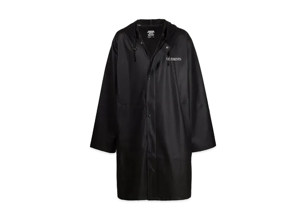 VETEMENTS VETEMENTS Logo Rain Court "Black"