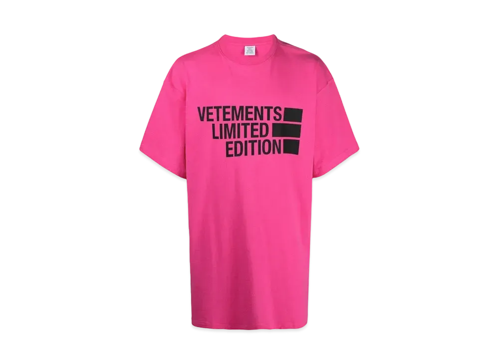 VETEMENTS Logo T-shirt "Pink"