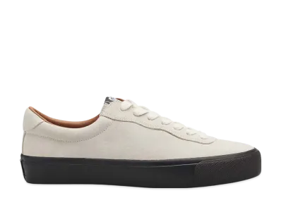 Last Resort AB VM001 Lo Suede "White/Black"