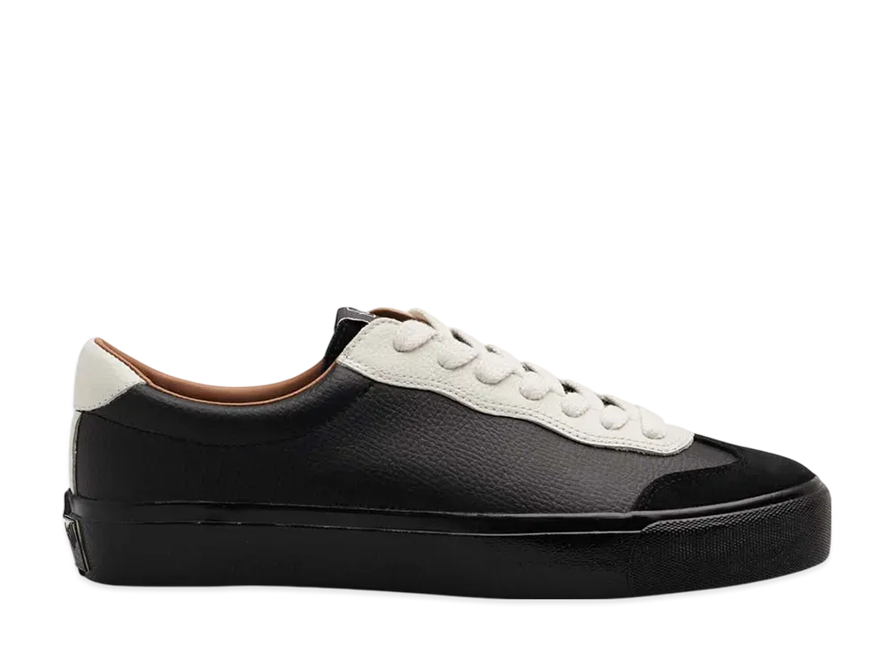 Last Resort AB VM004 Milic Suede "Tuxedo/Black"