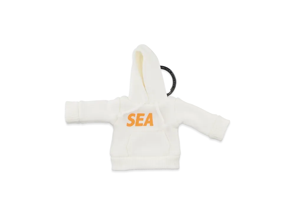WIND AND SEA Mini Hooded Key Ring "White"