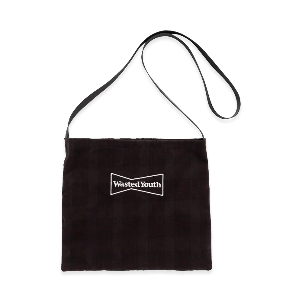 Wasted Youth Pochette "Black"