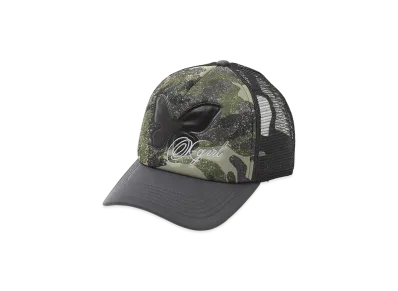 X-Girl Women's Butterfly Patch Trucker Cap "Camo"