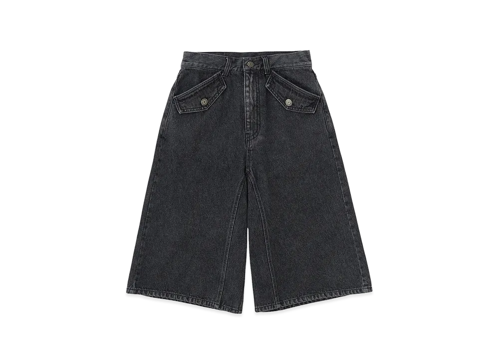 X-Girl Women's Flap Pocket Shorts "Black"