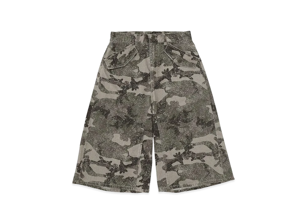 X-Girl Women's Flap Pocket Shorts "Camo"