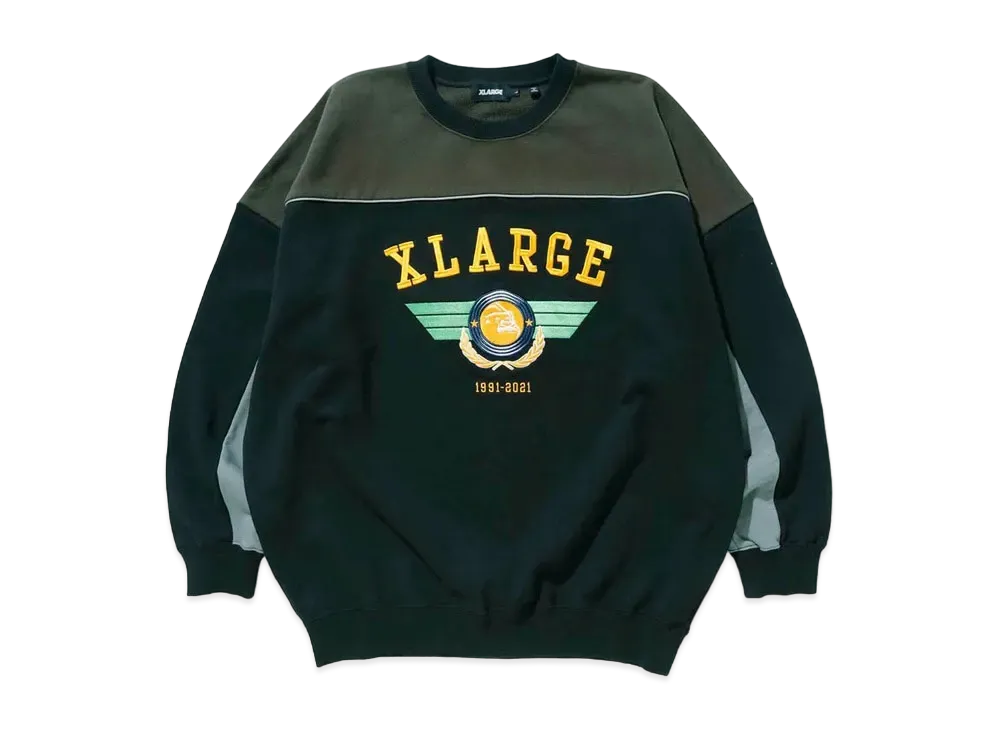 XLARGE PILOT LOGO PANELED CREWNECK SWEAT "Black"