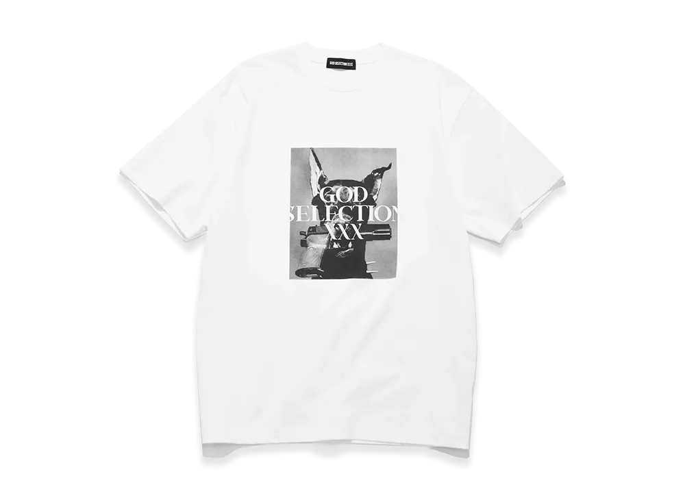 GOD SELECTION XXX Doberman & Gun Logo Photo Tee GX-S26-ST-16 "White"
