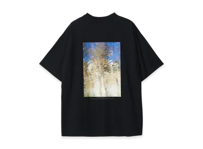 YOKE Photo Print Organic Cotton T- Shirt By Taro Mizutani "Black"