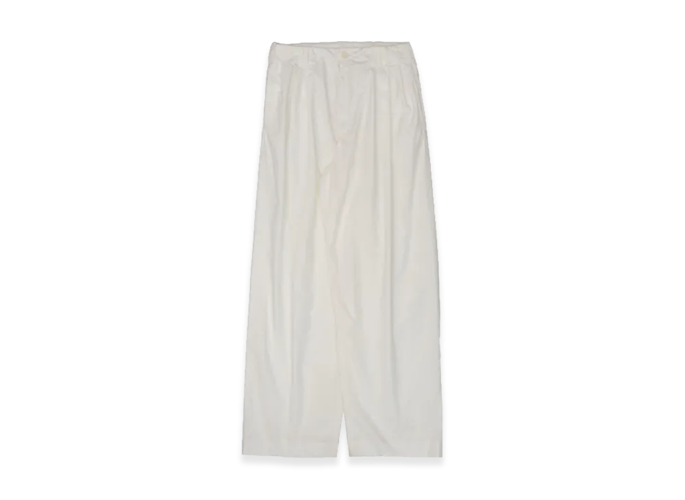 YOKE Cotton Typewriter Garment-dyed 3Pleated Tapered Trousers "White"