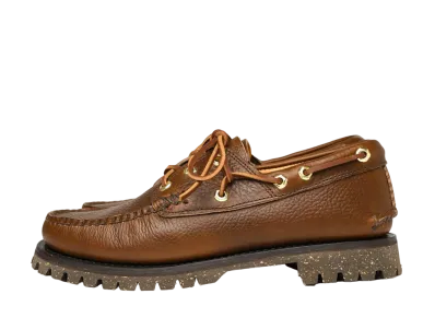 YUKETEN Hex Eye Boat Shoe DB with Lug Sole Horween’s Pebbled Grain Chromexcel Pull-Up Leather "Brown" E