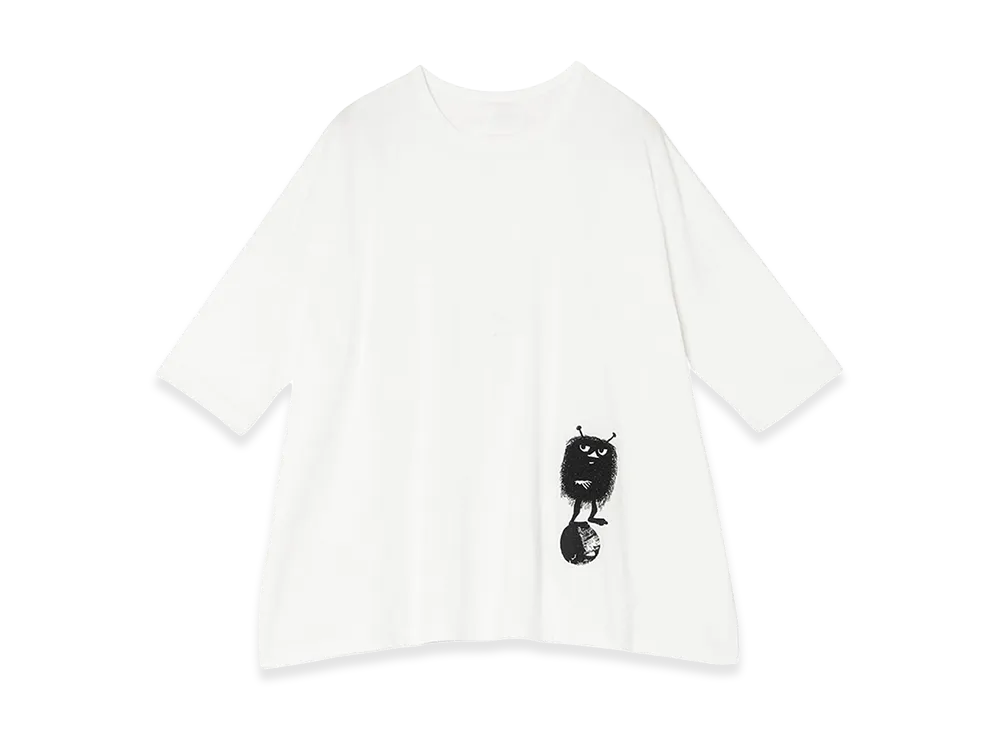 Y's x MOOMIN x a part of me. Y’s "Stinky" Embroidery Tee "White"