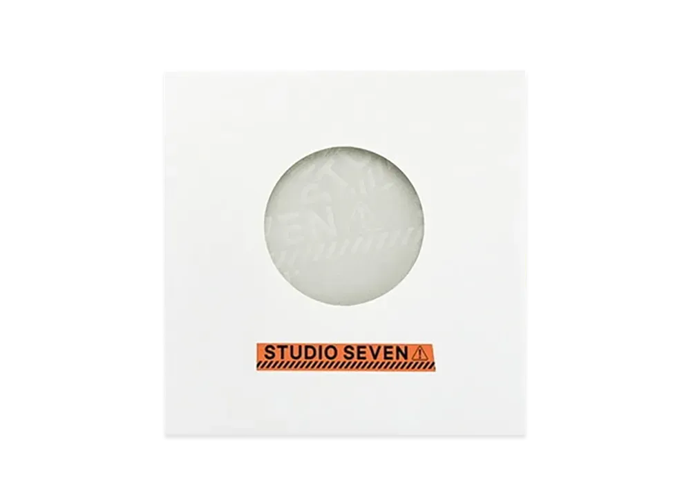 Zoff x STUDIO SEVEN Cross SEVEN23-CLOTH-GY "Gray"