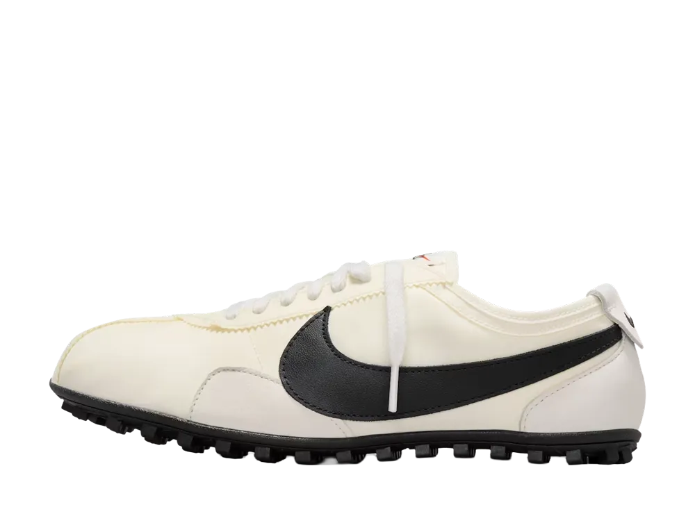 ナイキ ウィメンズ ムーン シューズ OG "ソフトパール/ブラック"