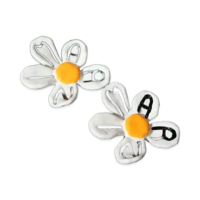 MARNI Women's White Daisy Earrings "White"