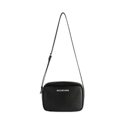 BALENCIAGA Everyday Medium Camera Bag In Grained Calfskin "Black"