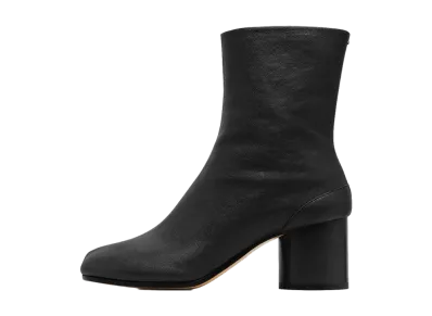 Maison Margiela Women's Nappa Leather Tabi Ankle Boots H60 "Black"
