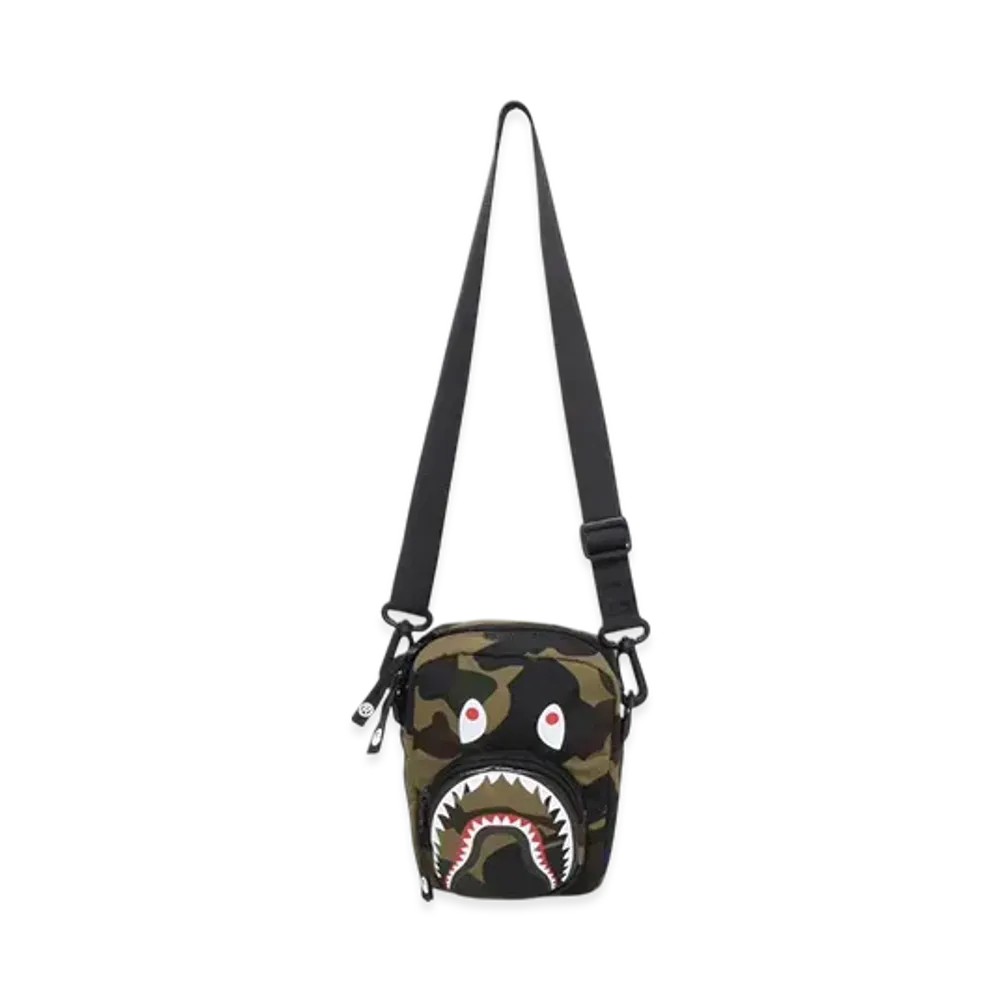 A BATHING APE 1ST Camo Shark Mini Bag "Green"