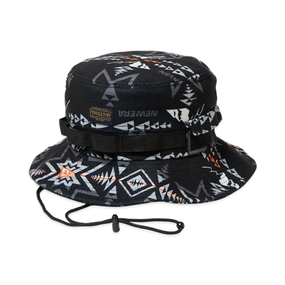 NEW ERA x Pendleton Adventure Fleece "Black"