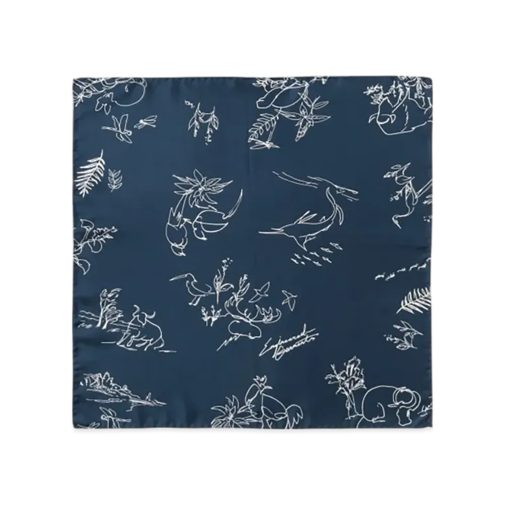 ENGINEERED GARMENTS Neckerchief Silk Animal Print "Navy"