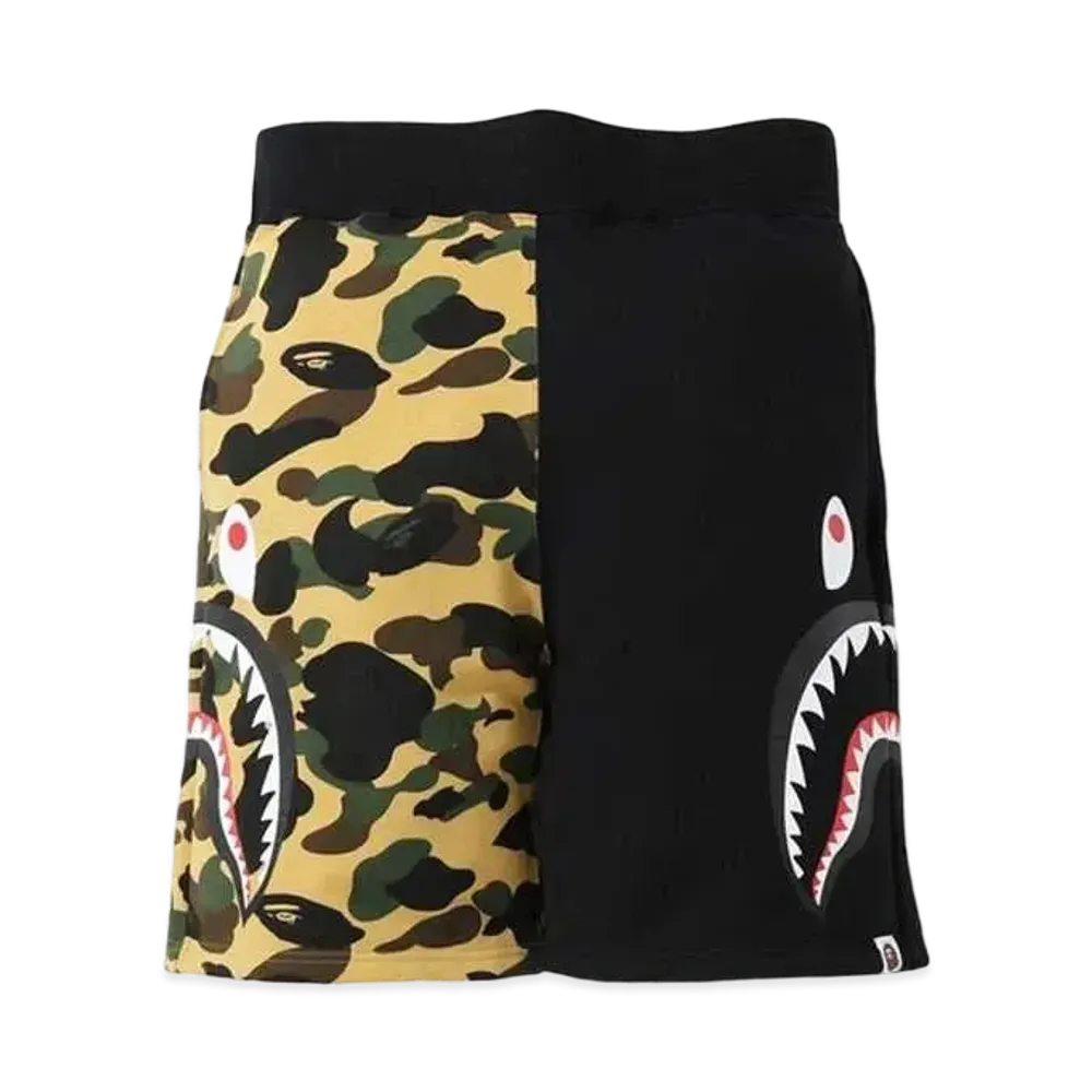 A BATHING APE 1st Camo Side Shark Sweatshort "Black"