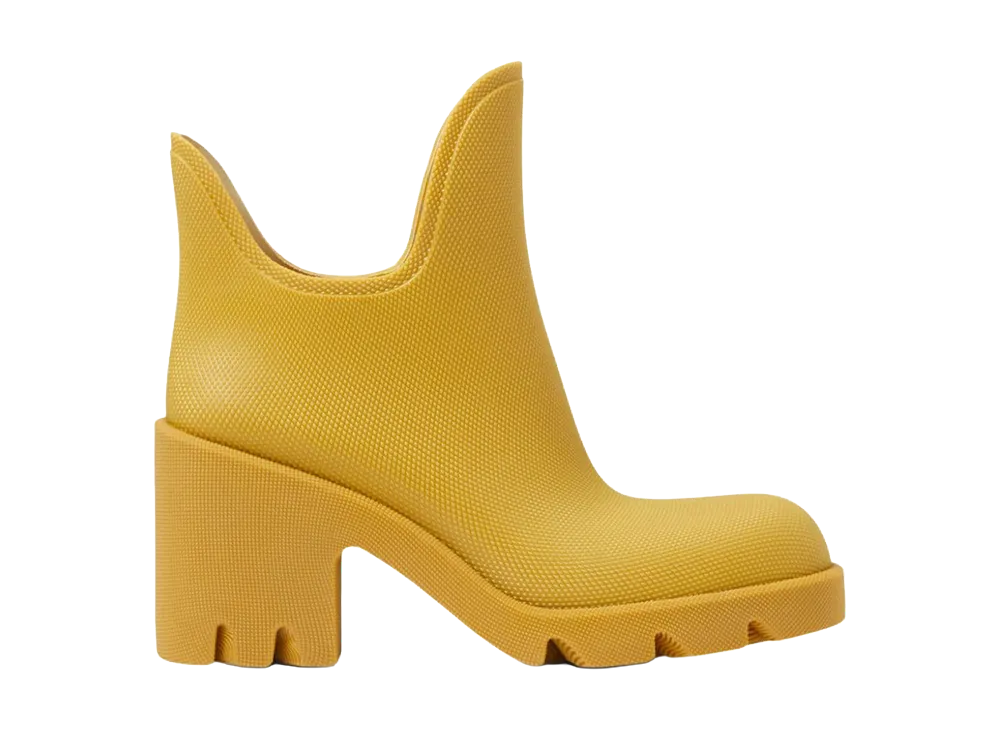 Burberry Women's Boots "Yellow"