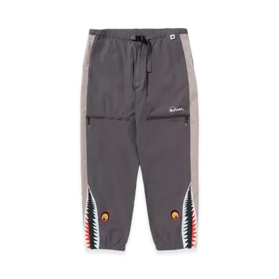 A BATHING APE x KAZUKI KURAISHI 3-Layer Belted Shark Pants "Charcoal"