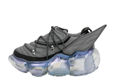 MON7A × grounds MOOPIE "Gray Reflector/Ice Gray Aurora"