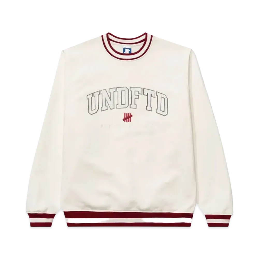 UNDEFEATED Arch Crewneck "Off White"