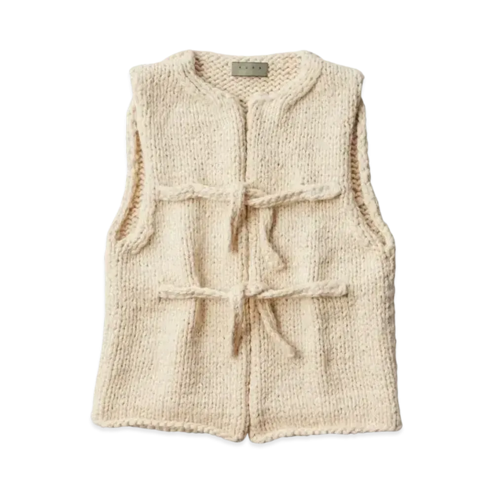 KURO Hand Knit Vest "White"
