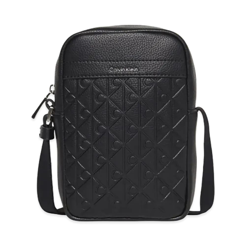 Calvin Klein Emblem AOP Embossed Slim Reporter "Black"