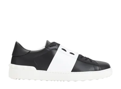 Valentino Garavani Sneakers "Black"