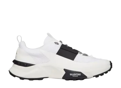 Valentino Garavani true Act Sneakers "White/Black"