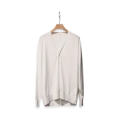 COMOLI 18G V-Neck Cardigan "White"