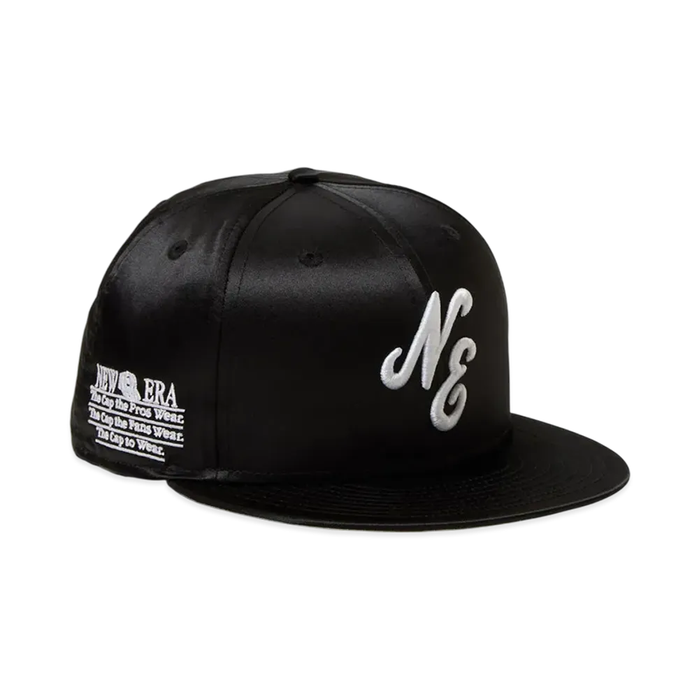 NEW ERA x MLB 59FIFTY Satin Classic Logo "Black"
