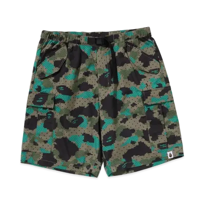 A BATHING APE x KAZUKI KURAISHI 3-Layer Digital 1ST Camo Dot Shorts "Green"