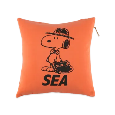 WIND AND SEA x SMOOTHY Snoopy Pigment Cushion Cover "Orange"