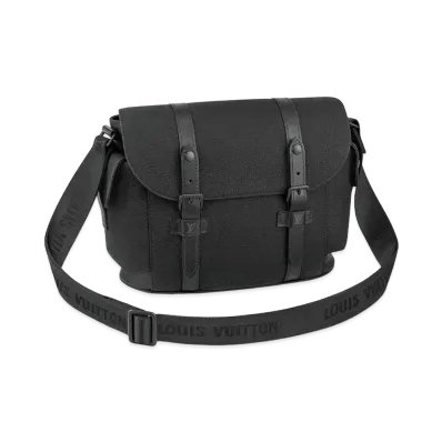 Louis Vuitton Christopher Messenger Taurillon "Noir"