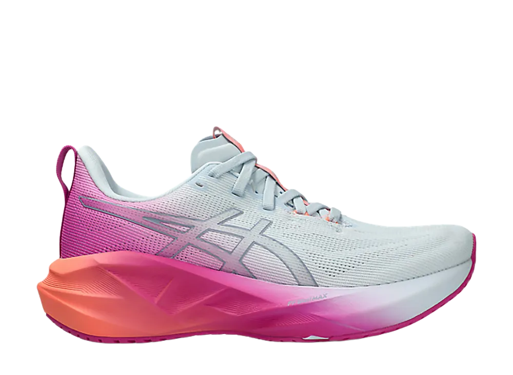 Asics Women's Novablast 5 "Sky/Digital Sakura"