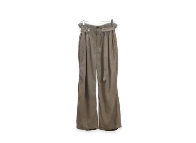 ANCELLM Belted Crepe Tuck Slacks "Greige"