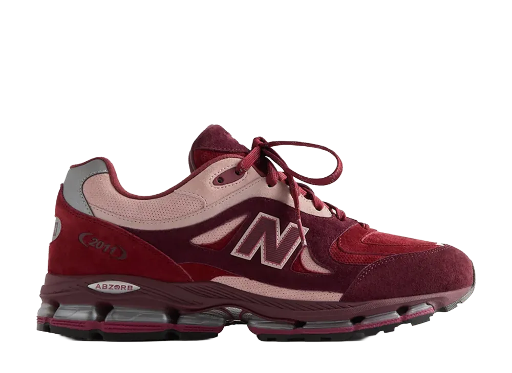 KITH × New Balance 2011 "Chocolate Truffle/Sepia Rose"