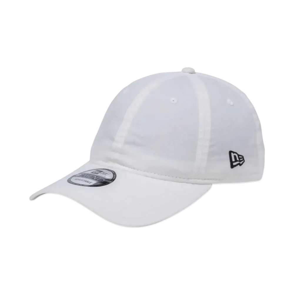 NEW ERA 9Twenty Long Visor Typewriter Basic "Vanilla White"