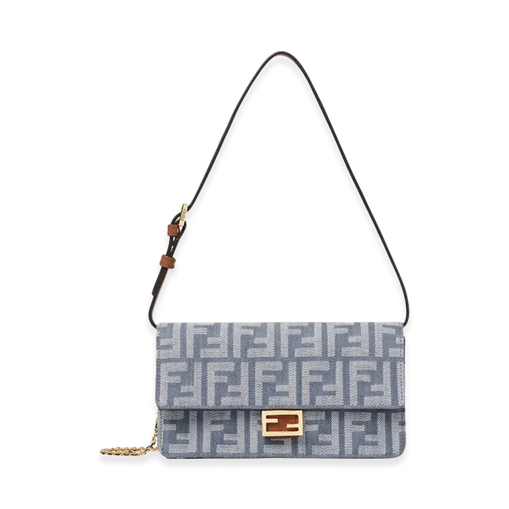 FENDI Women's Baguette Sholder Wallet On Chain "Light Blue"