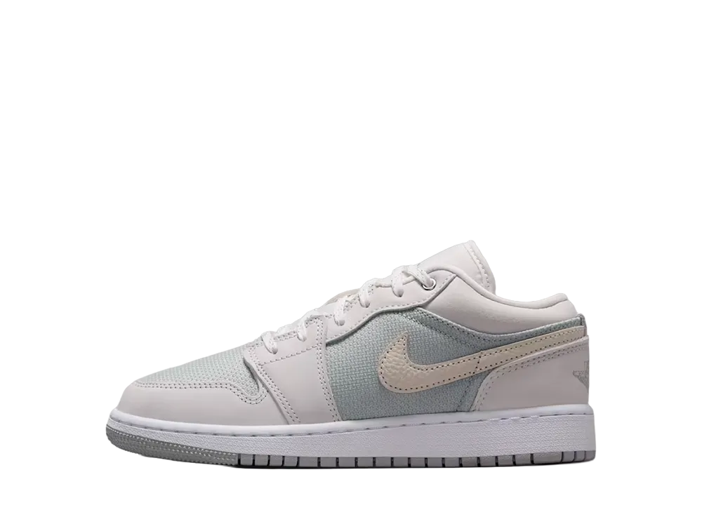 Nike GS Air Jordan 1 Low SE "Off White/Soft Pearl"