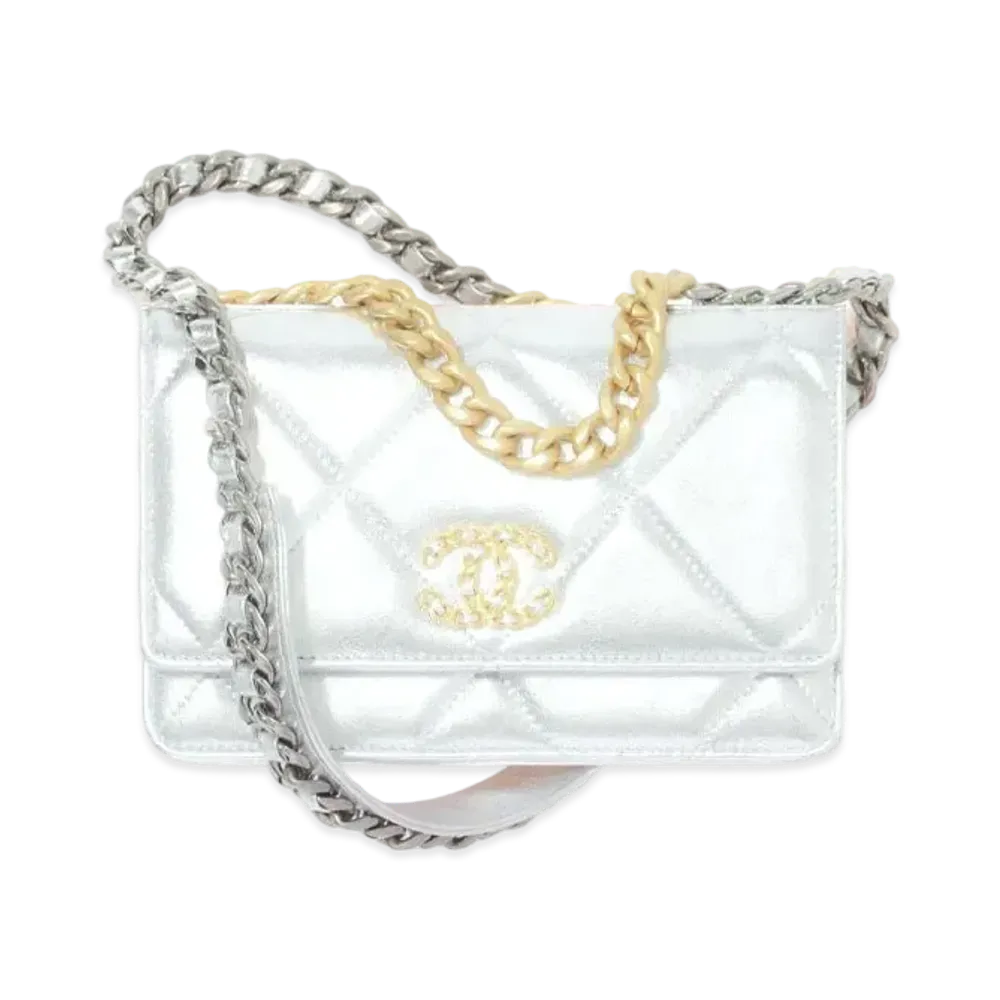 CHANEL Chanel 19 Chain Wallet Metallic Lambskin "Silver"